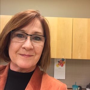 Meet your Posher, Lori